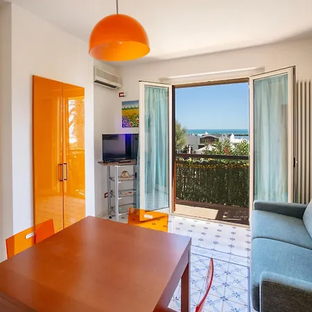 La Stella. Ideale Nella Casa Sul Mare. Апартаменты Сан-Бенедетто-дель-Тронто
