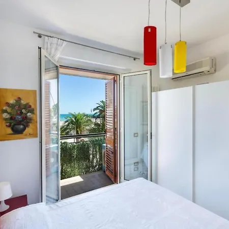 La Stella. Ideale Nella Casa Sul Mare.